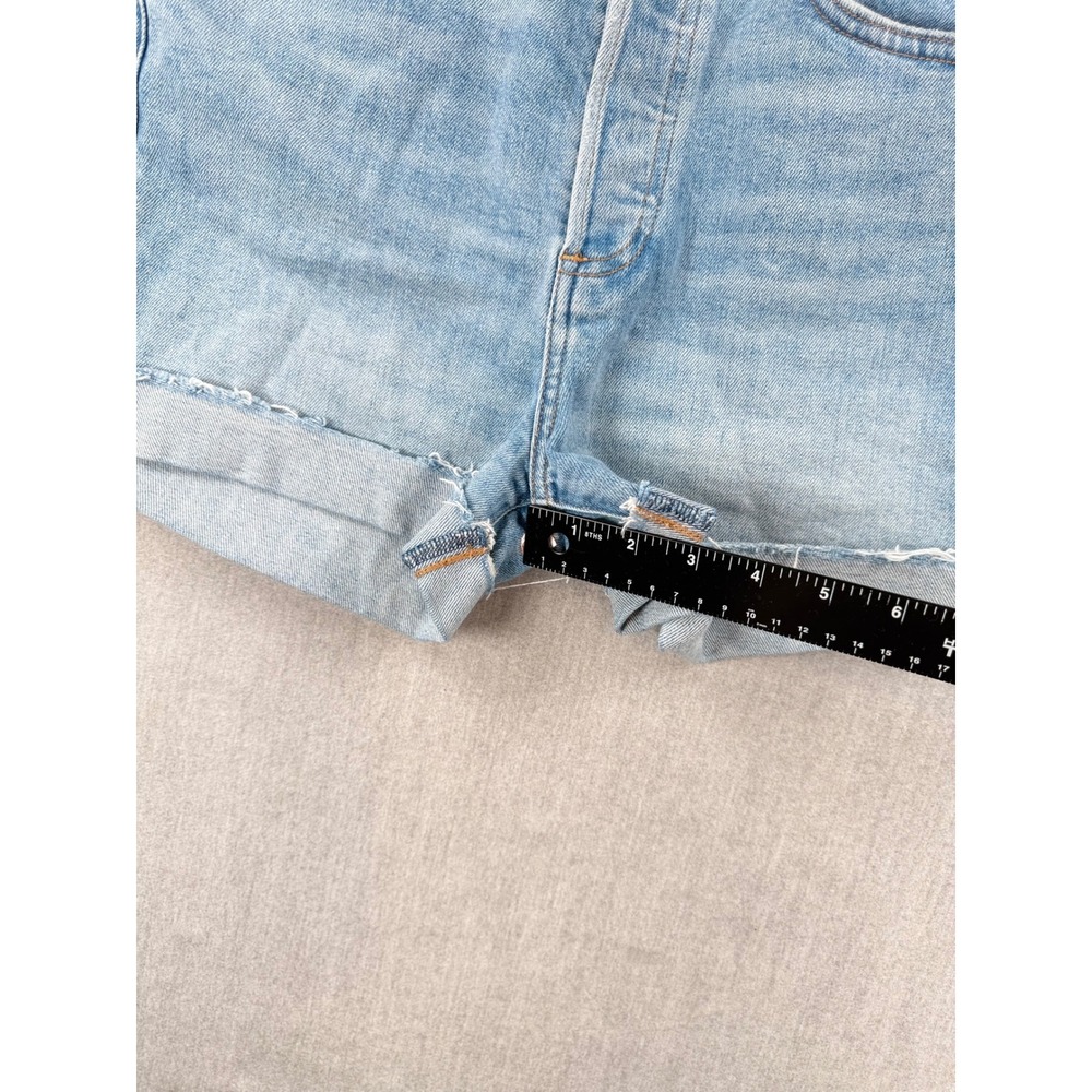 Aritzia Denim Forum The '50s Arlo Hi Mid-Thigh Short Light Wash Blue Size 28 - Picture 9 of 9